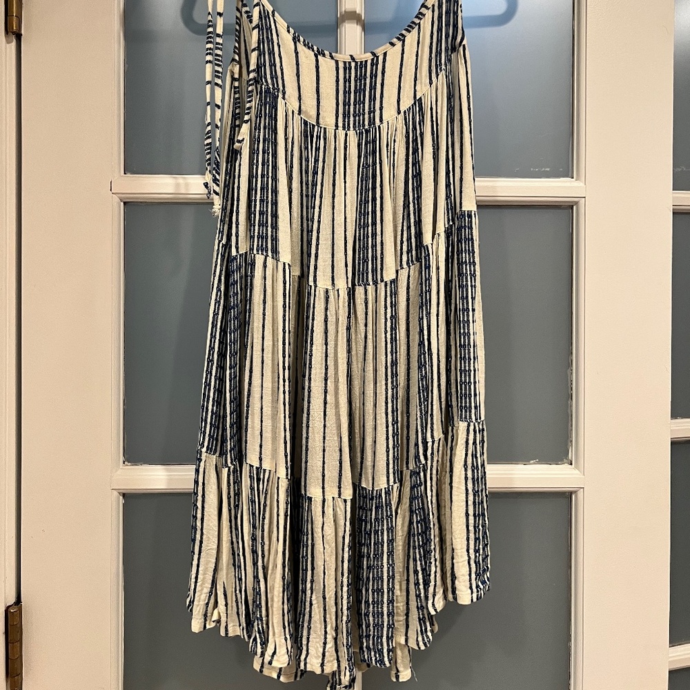 Women’s dress